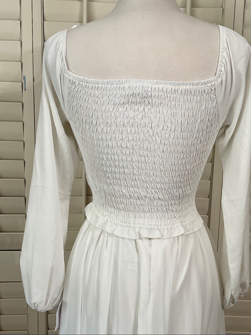 White Ruched Drawstring Long-Sleeve Crop Top - Picture 3 of 6